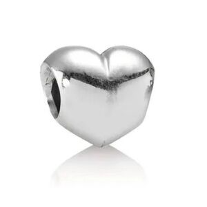 Authentic Pandora Retired Large Smooth Heart S925 Ale Charm